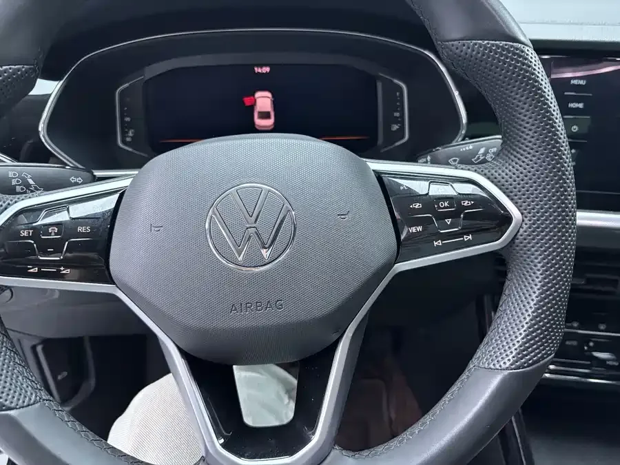 Volkswagen Passat Passat 2024 380TSI Deluxe Edition 2024 — миниатюра 2