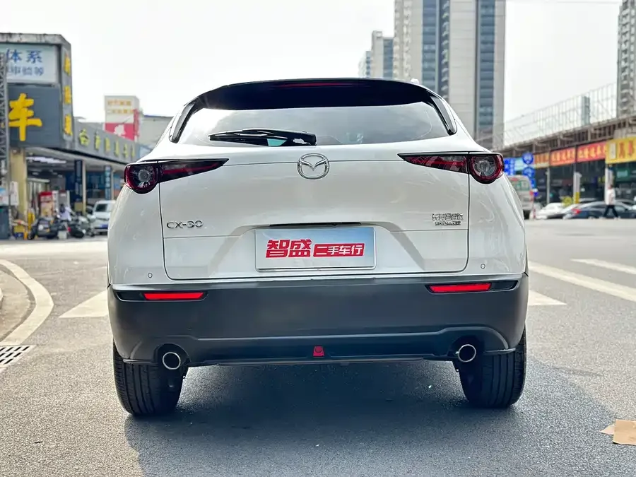 Mazda CX-30 2022 2.0L Automatic Obsidian Edition 2024 — миниатюра 3