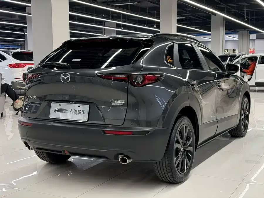 Mazda CX-30 2022 2.0L Automatic Jiayue Edition 2022 — миниатюра 4