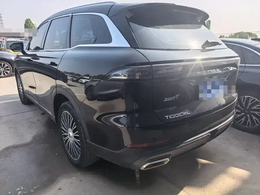 Chery Tiggo 8L Tiggo 8L 2024 2.0T 2WD Premium Edition 5 Seaters 2025 — миниатюра 3