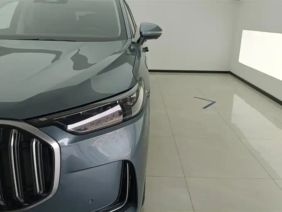 Chery Tiggo 9 Tiggo 9 2023 Model 2.0T Dual Clutch 2WD Luxury Edition 7 Seaters 2024 — миниатюра 2