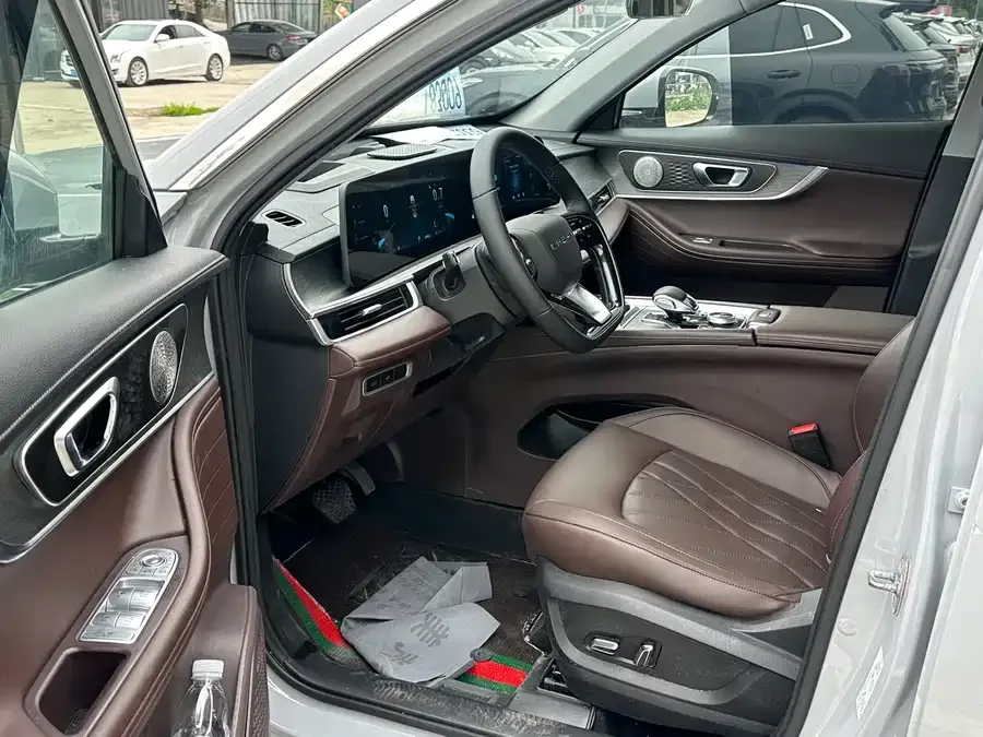 Chery Tiggo 8 PRO Tiggo 8 PRO 2024 Champion Edition 290T Two-wheel drive peak version 7 seats 2023 — миниатюра 2