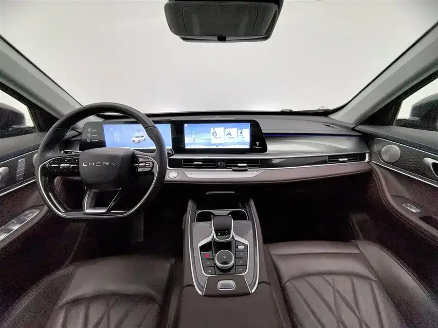 Chery Tiggo 8 PRO Tiggo 8 PRO 2024 Champion Edition 390T 2WD Peak Edition 5 Seaters 2023 — миниатюра 2