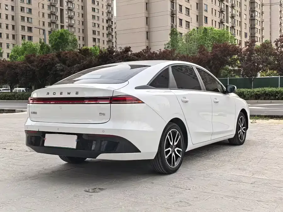 Roewe D6 Roewe D6 2025 450km Premium Edition 2025 — миниатюра 3