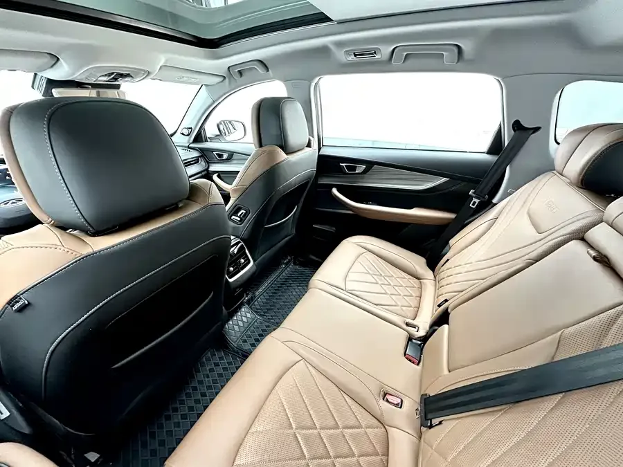 Chery Tiggo 8 PLUS Tiggo 8 PLUS 2022 Kunpeng Edition 390TGDI DCT four-wheel drive luxury edition 2023 — миниатюра 4
