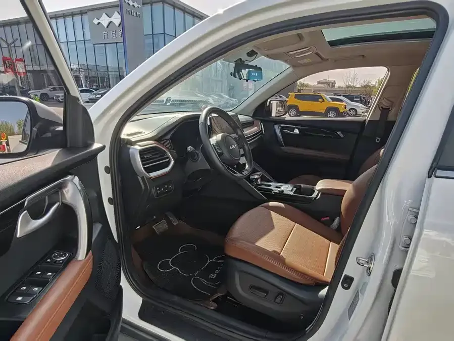 Kia Sportage Smart Run 2021 Ace 2.0L Wonderful Edition 2022 — миниатюра 2