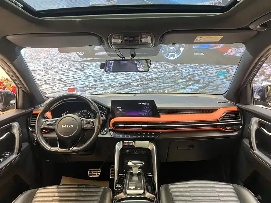 Kia Sportage Smart Run 2021 Ace 1.5T GT Line Super Edition 2022 — миниатюра 4