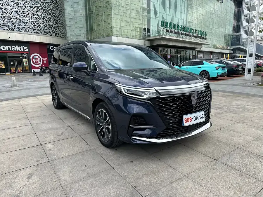 Roewe iMAX8 Roewe iMAX8 2022 400TGI Honor Edition 2022 — миниатюра 3