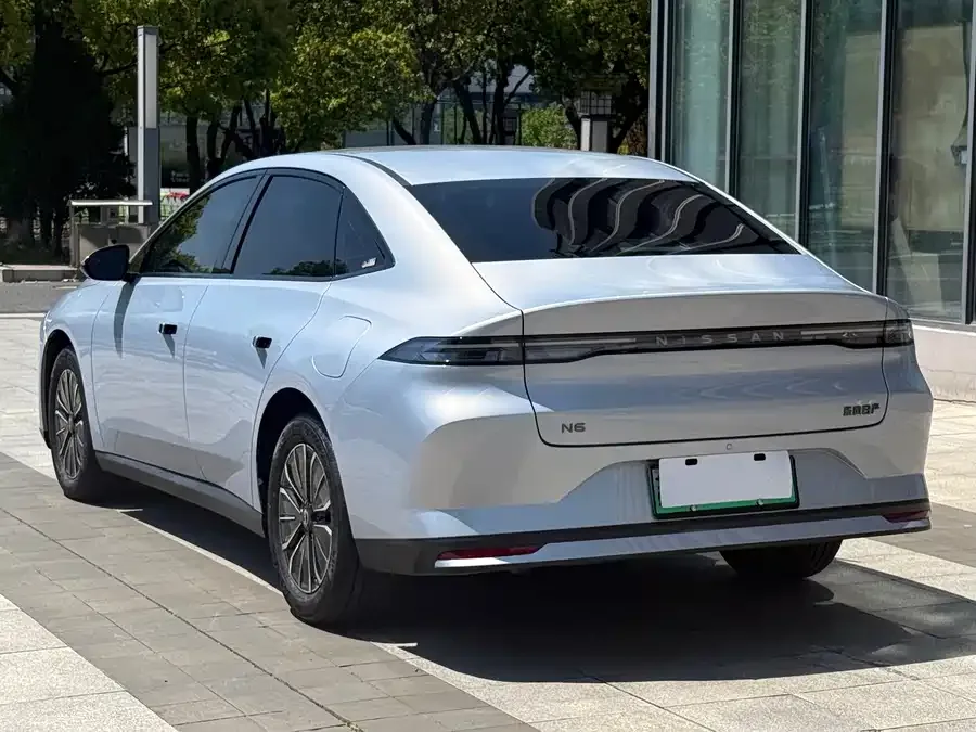Nissan N6 Nissan N6 2026 180 Pro 2026 — миниатюра 2