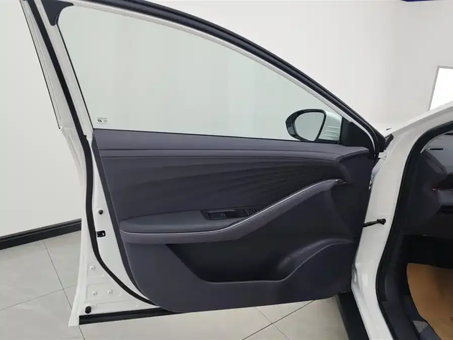 Nissan N6 Nissan N6 2026 180 Max 2026 — миниатюра 4