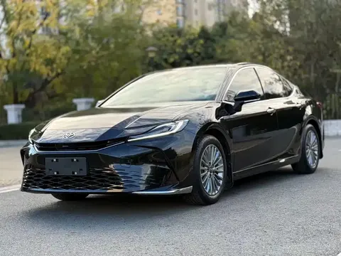Toyota Camry 2025 buy in Moscow