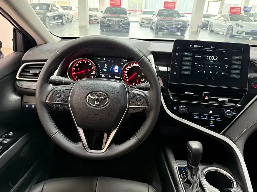 Toyota Camry Camry 2022 2.0S Cavalier Edition 2023 — миниатюра 5