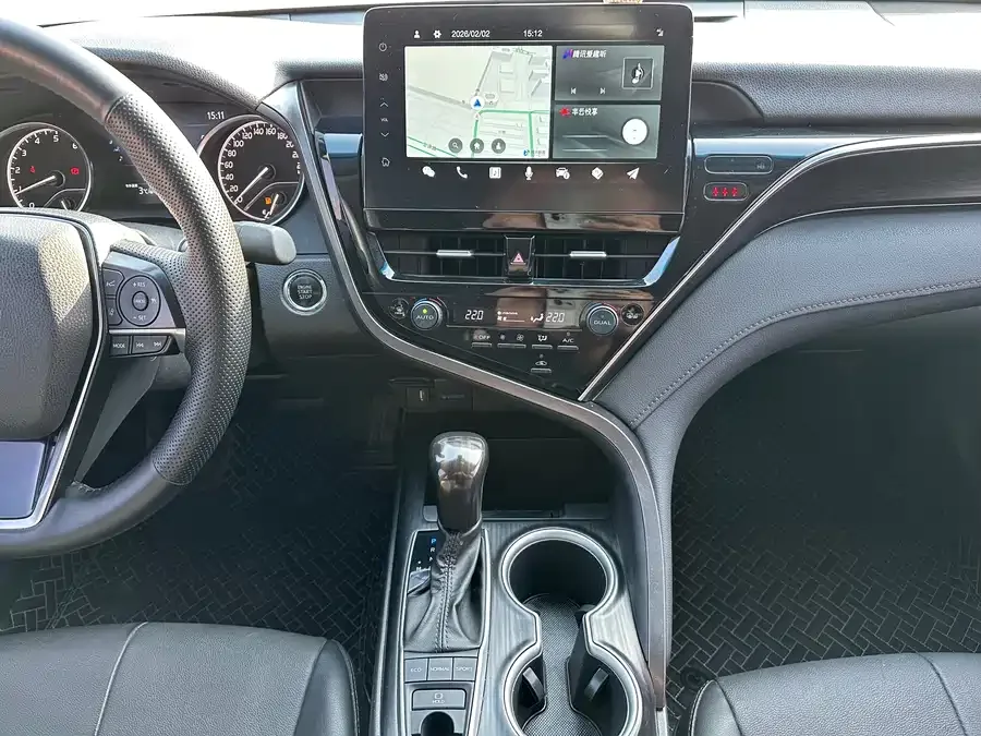 Toyota Camry Camry 2023 2.0G Deluxe Edition 2023 — миниатюра 4