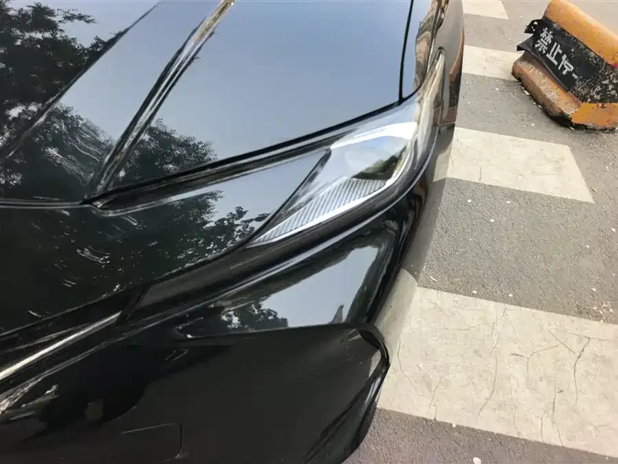 Toyota Camry Camry 2024 Hybrid 2.0HGVP Luxury Edition 2024 — миниатюра 2