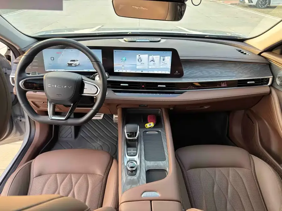 Chery Arrizo 8 Arrizo 8 2023 High Energy Edition 2.0T DCT 2023 — миниатюра 3