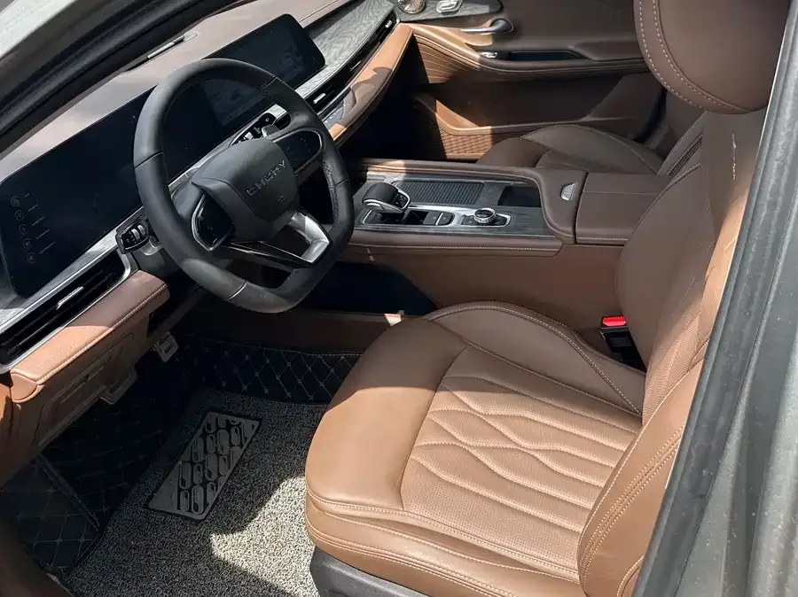 Chery Arrizo 8 Arrizo 8 2024 High Energy Edition 2.0T DCT 2024 — миниатюра 3