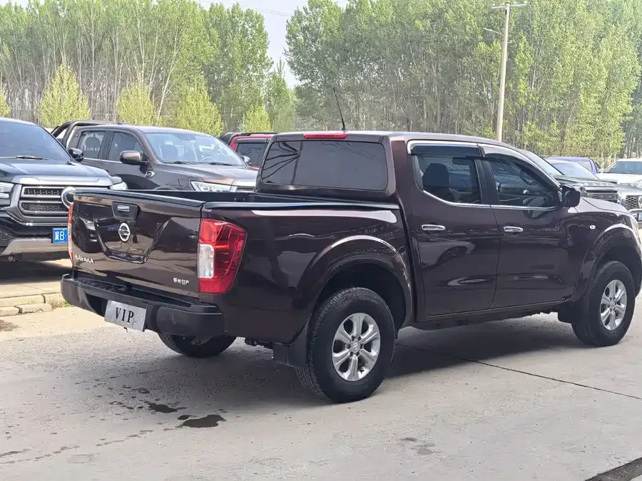 Nissan Navara Navara 2022 2.5L Manual 2WD Smart Connected Model QR25 2023 — миниатюра 2
