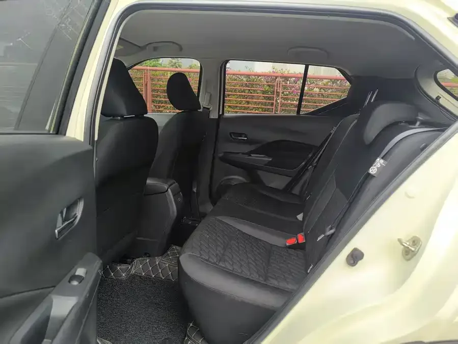 Nissan Kicks Kicks 2022 1.5L CVT XL Fashion Edition 2022 — миниатюра 3