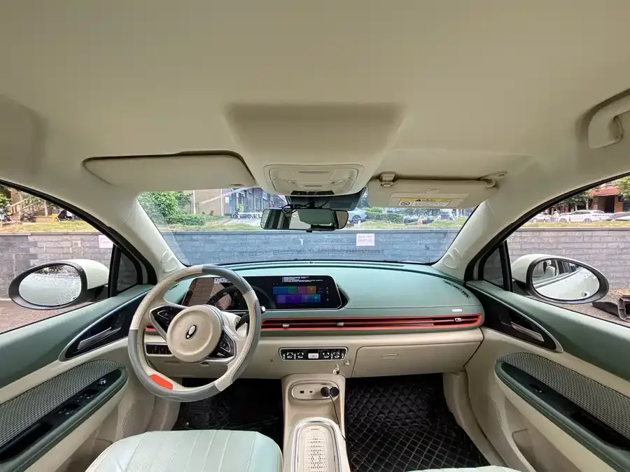 ORA good cat Euler Good Cat 2023 401km standard range luxury lithium iron phosphate 2023 — миниатюра 4