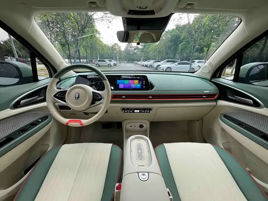 ORA good cat Euler Good Cat 2023 401km standard range luxury lithium iron phosphate 2023 — миниатюра 4