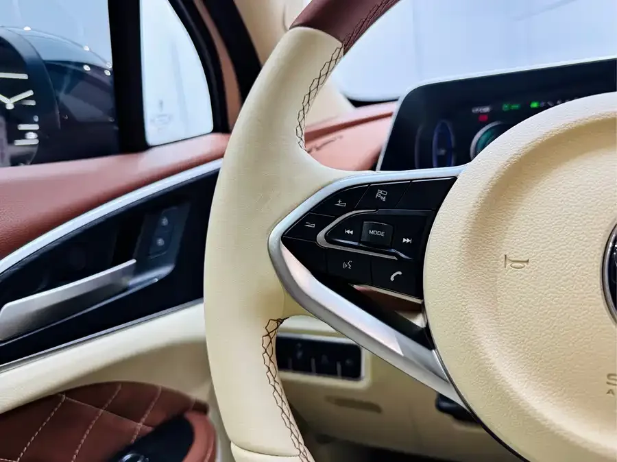 ORA good cat Euler Good Cat 2023 401km standard range luxury lithium iron phosphate 2024 — миниатюра 5