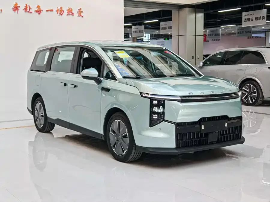 Maxus Dajia 7 Dajia 7 2024 Super Hybrid Long Range Edition Enjoyable Edition 2025 — миниатюра 3