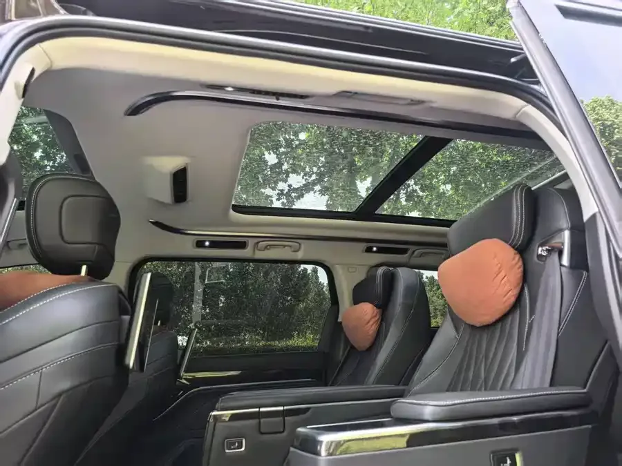Maxus G90 2022 2.0T Galaxy Six-seat Edition 2023 — миниатюра 2