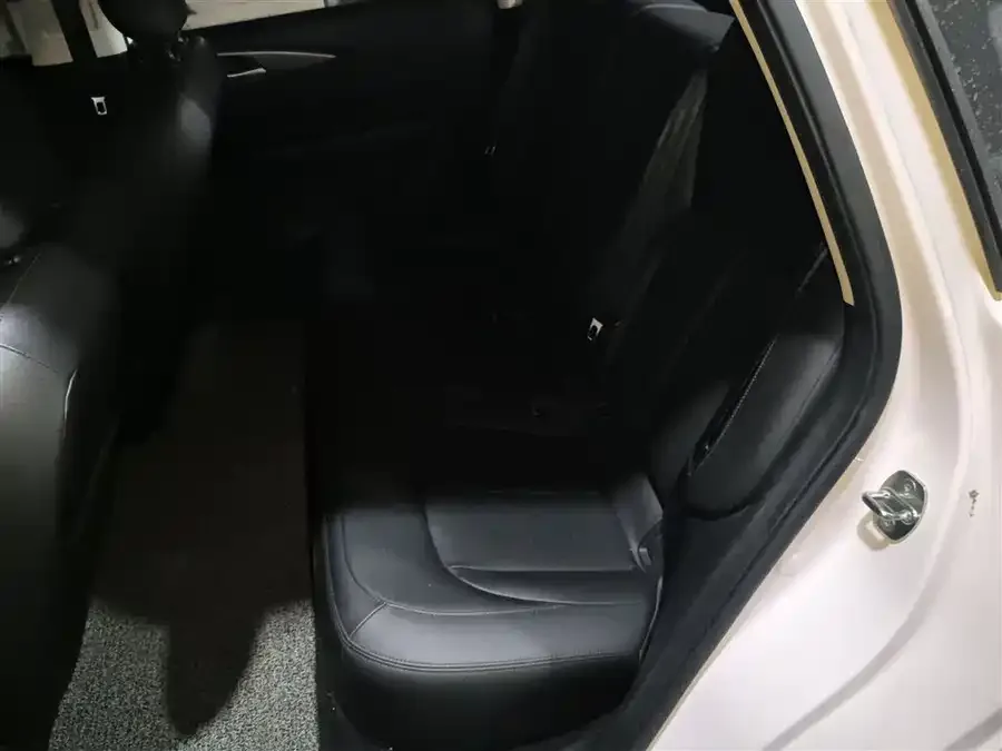 Wuling E5 Wuling E5 2024 410km Standard Edition 2024 — миниатюра 5