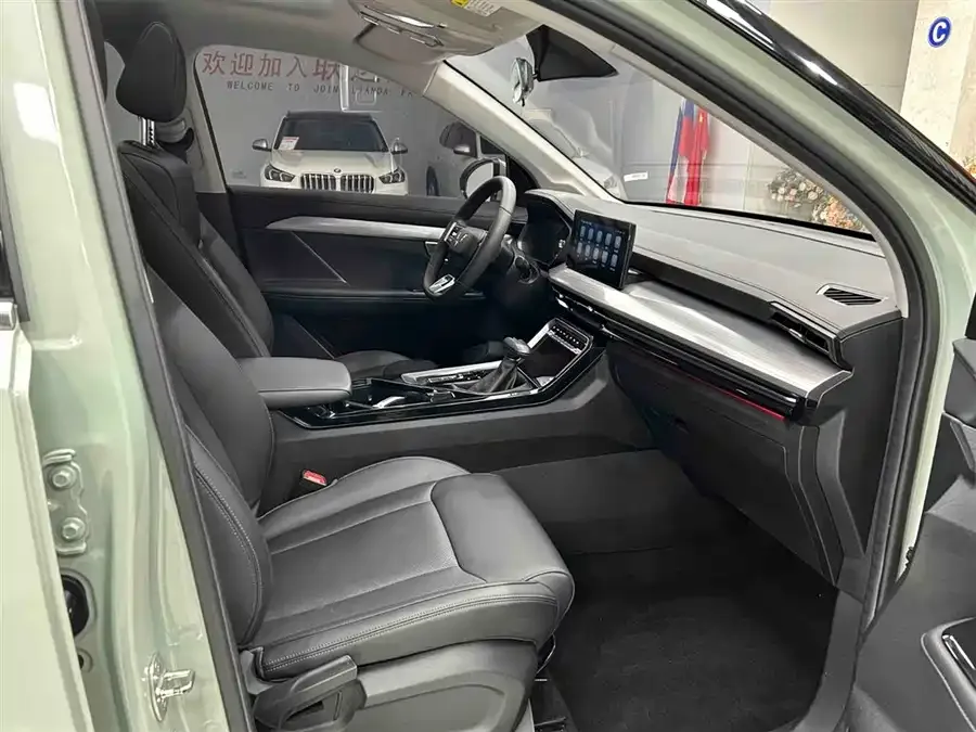 Wuling Xingchen Wuling Xingchen 2021 1.5T CVT Xingyao Edition 2022 — миниатюра 4