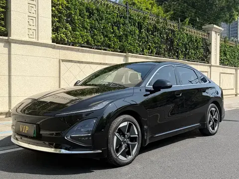 Wuling Starlight 2025 buy in Moscow