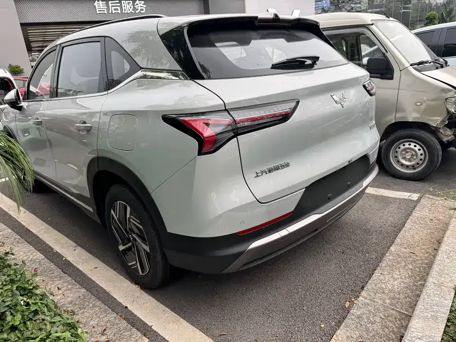 Wuling Starlight S Wuling Xingguang S 2025 Model 130km High-Power Flagship Edition 2026 — миниатюра 2