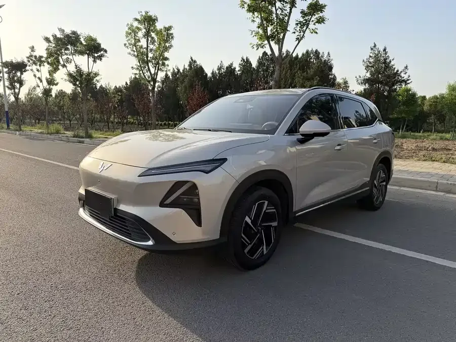 Wuling Starlight S Wuling Xingguang S 2024 130km Flagship Model 2024 — фото 1, купить с доставкой в Москву