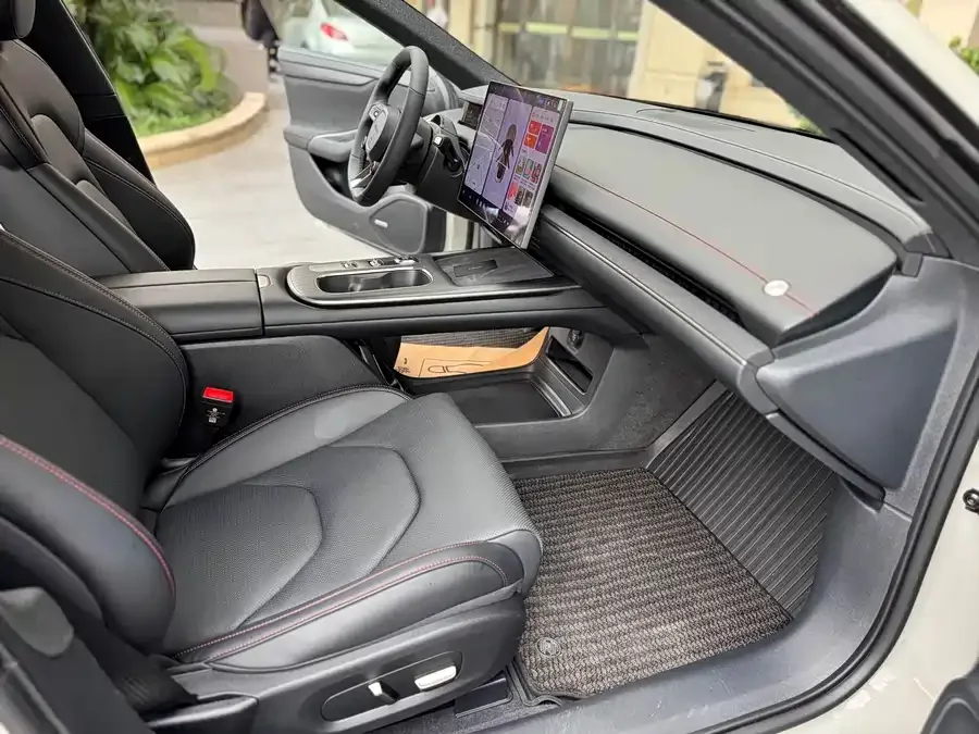 Xiaomi SU7 Xiaomi SU7 2024 rear-wheel drive long-range advanced intelligent driving Pro version 2025 — миниатюра 2