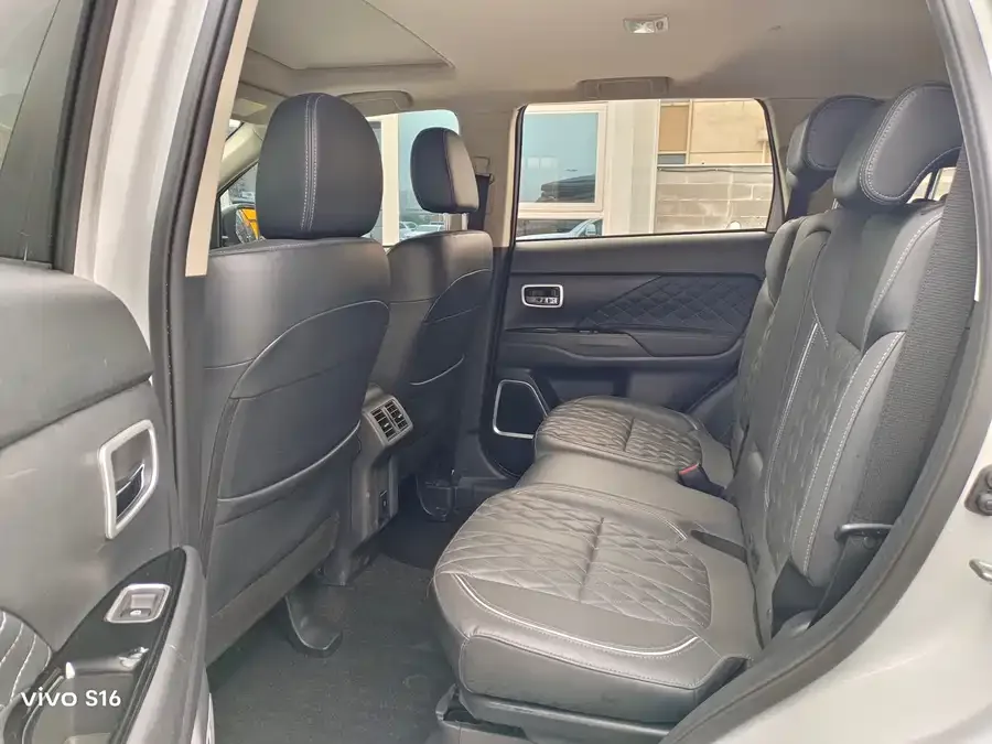 Mitsubishi Outlander Outlander 2021 2.0L 2WD Enjoy Edition 5 Seaters 2022 — миниатюра 4