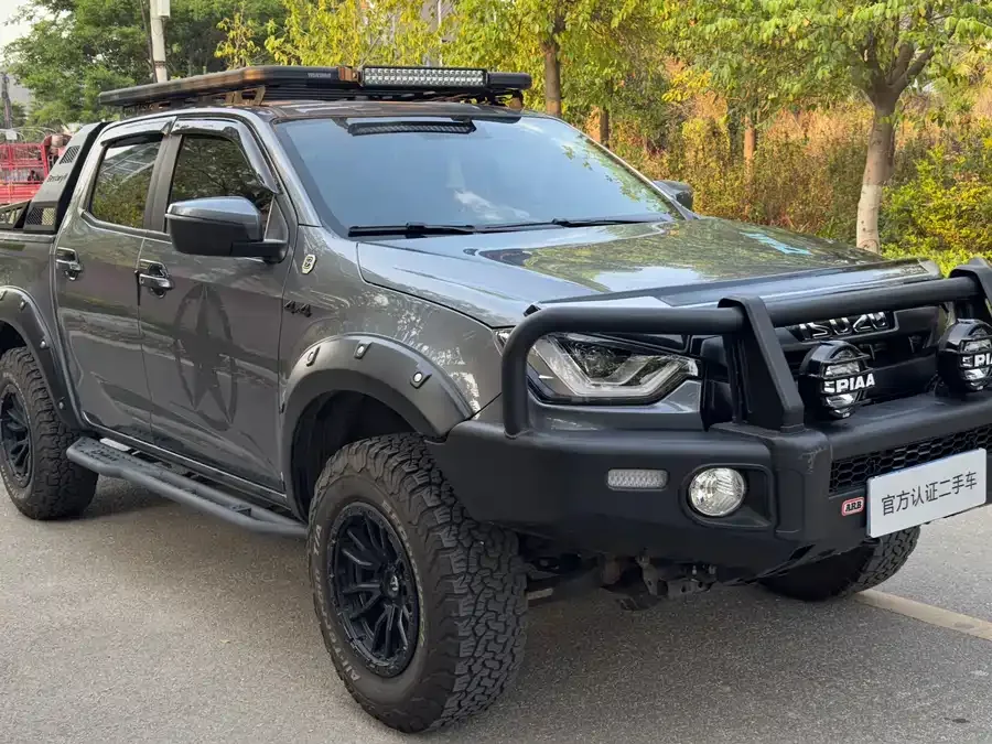 Isuzu D-MAX D-MAX 2021 1.9T manual four-wheel drive diesel Global powerful RZ4E 2022 — миниатюра 3