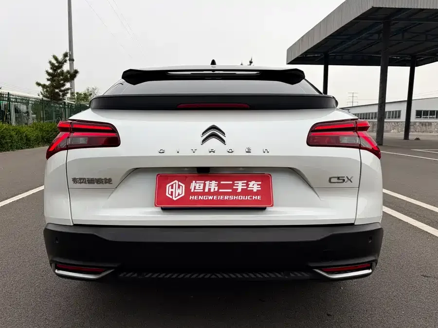 Citroen Versailles C5 X Versailles C5 2023 — миниатюра 2