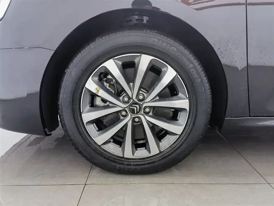 Citroen C6 Citroen C6 2021 400THP Comfort Edition 2023 — миниатюра 5