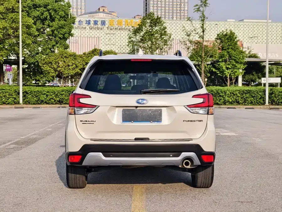 Subaru Forester 2022 Forester 2.0i AWD Ultimate Edition EyeSight 2022 — миниатюра 2