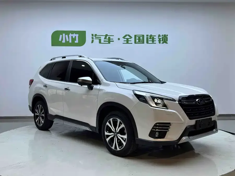 Subaru Forester 2022 Forester 2.0i AWD Ultimate Edition EyeSight 2022 — миниатюра 3