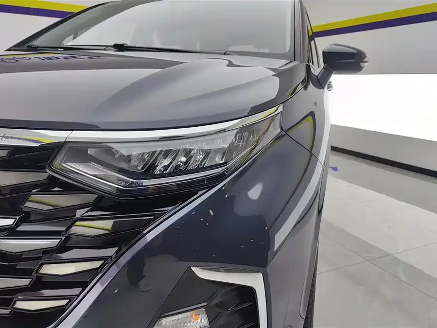 Hyundai Custo Kustu 2021 270TGDi Premium Edition LUX 2023 — миниатюра 2