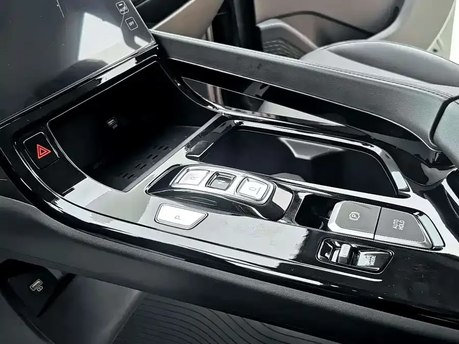 Hyundai Custo Kustu 2021 380TGDi LUX Premium 2023 — миниатюра 4