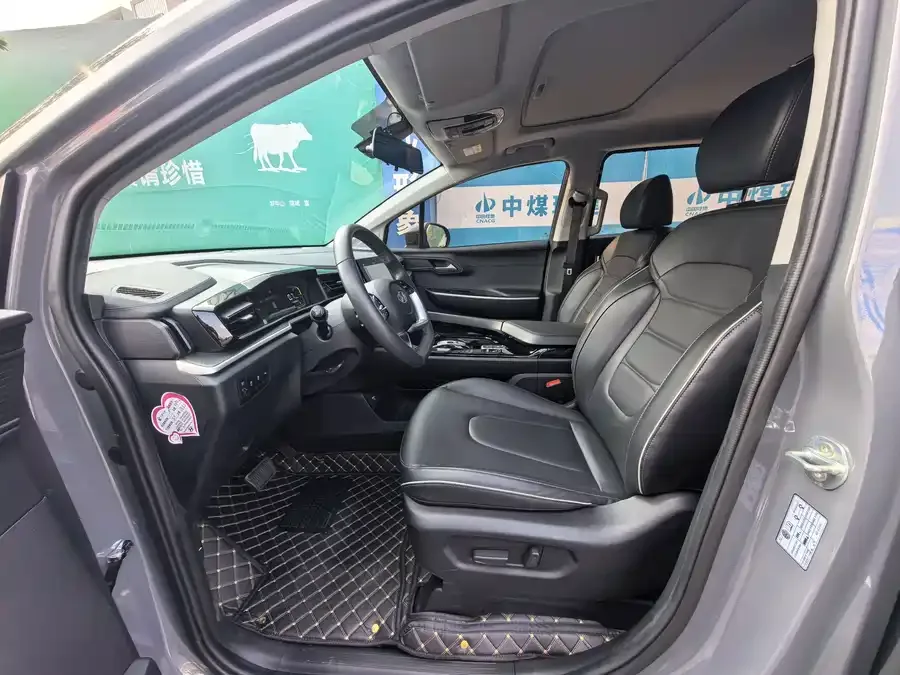 Hyundai Custo Kustu 2024 270TGDi LUX Premium Edition 2025 — миниатюра 2
