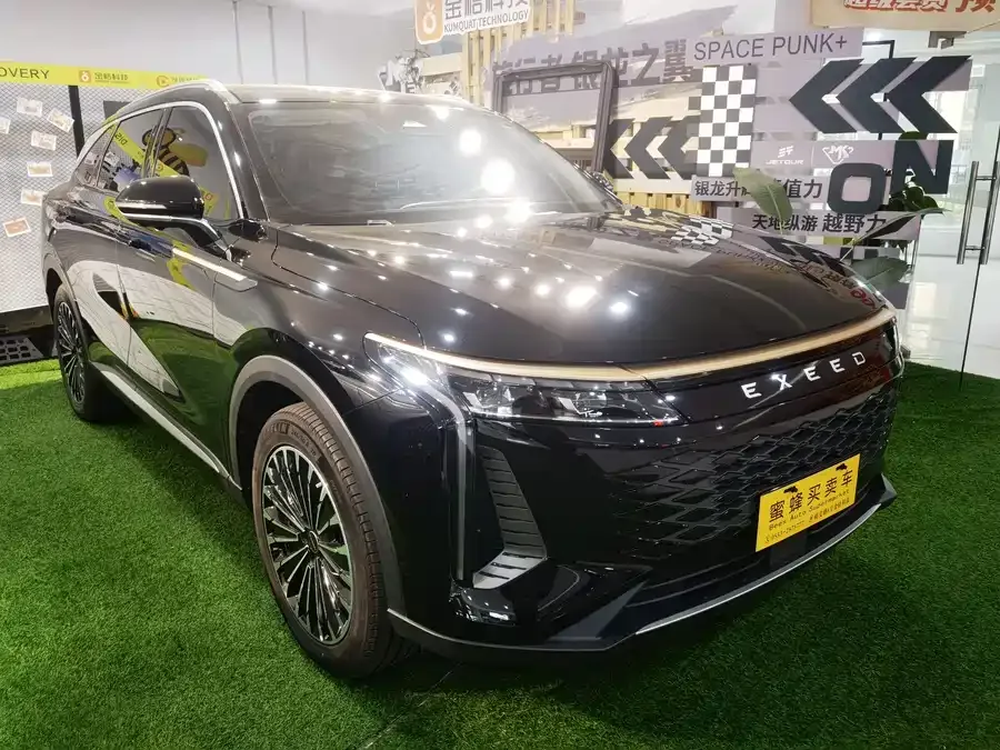Exeed RX Xingtu Yaoguang 2023 400T four-wheel drive flying fish version 2024 — миниатюра 3