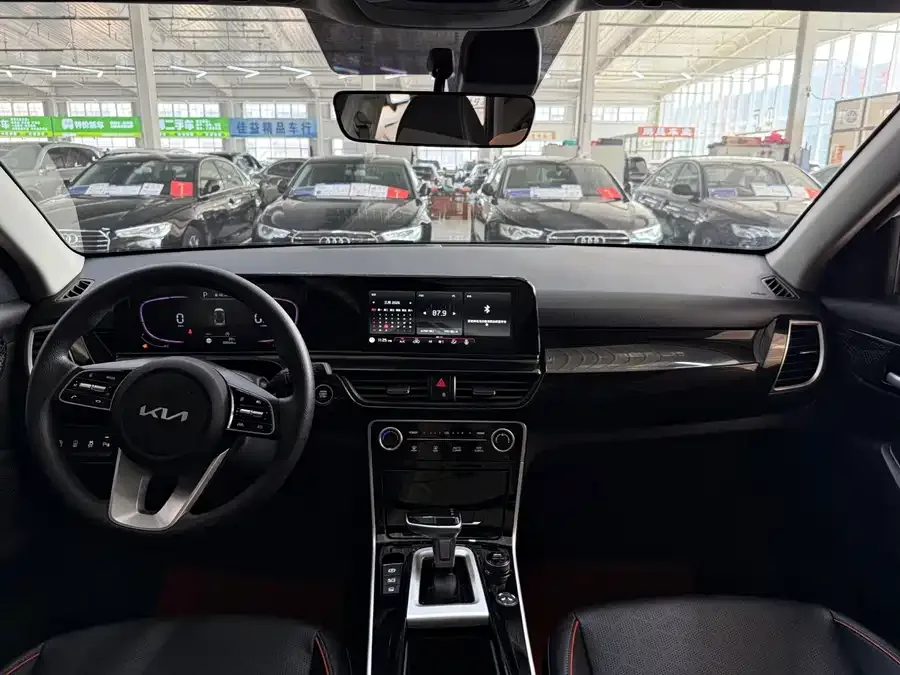 Kia Cyrus (Seltos) 2023 Certus 1.5L CVT Luxury Edition 2023 — миниатюра 2