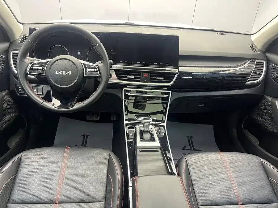 Kia KX3 Aopao (Seltos) KX3 2021 1.5L CVT Trend Edition 2022 — миниатюра 3