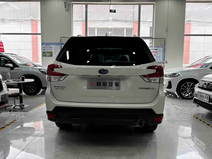 Subaru Forester Forester 2021 2.0i Luxury Edition EyeSight 2022 — миниатюра 2
