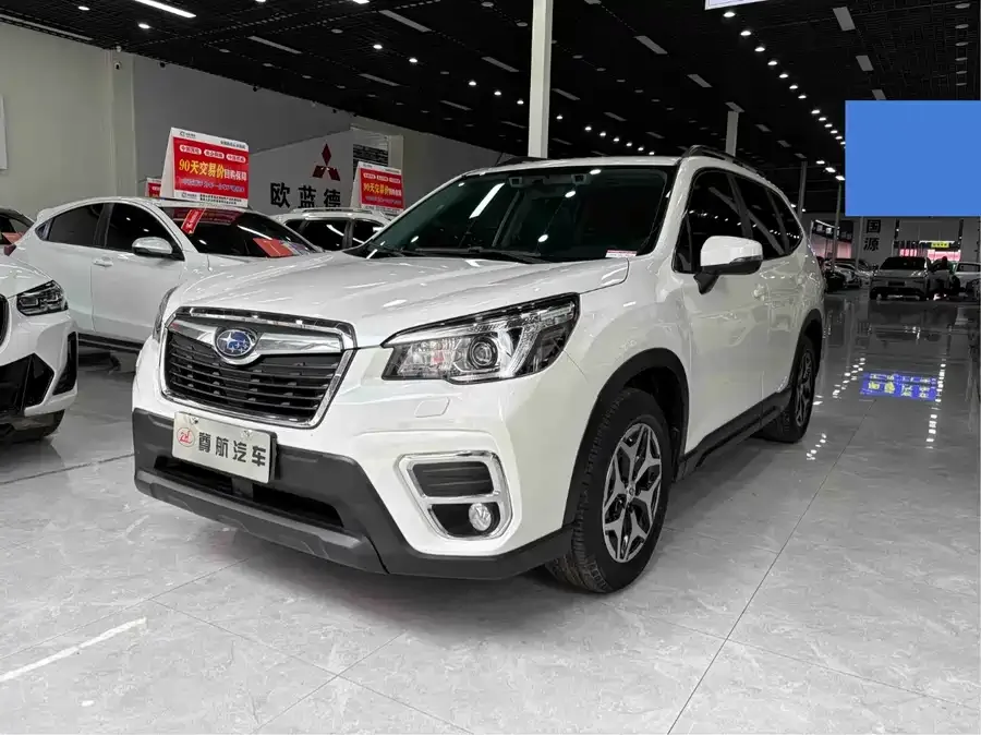 Subaru Forester Forester 2021 2.0i Luxury Edition EyeSight 2022 — миниатюра 3
