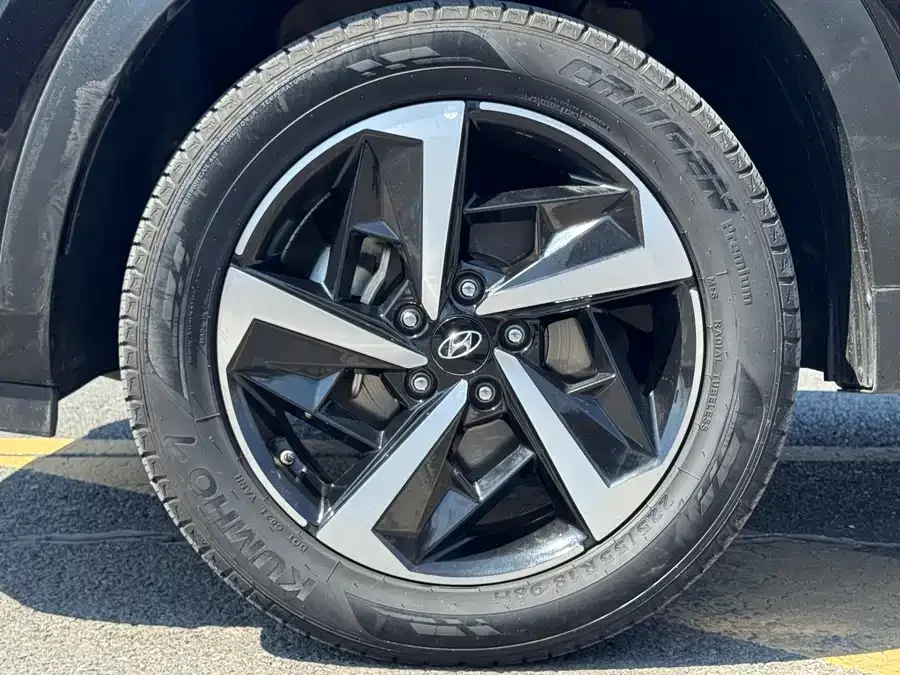 Hyundai Beijing ix35 Beijing Hyundai ix35 2021 240TGDi DCT 2WD GLS Leading Edition 2023 — миниатюра 3