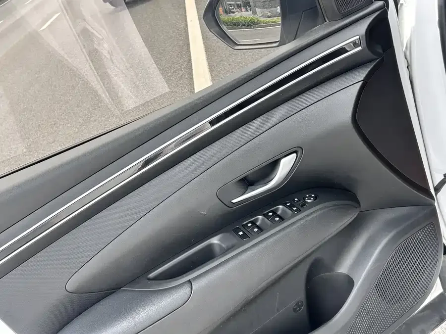 Hyundai Tucson L Tucson 2023 Tucson L 1.5T Automatic 2WD DLX Luxury Edition 2023 — миниатюра 2