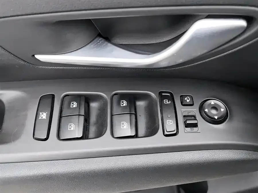 Hyundai Tucson L Tucson 2023 Tucson L 1.5T Automatic 2WD GLX Elite Edition 2023 — миниатюра 3